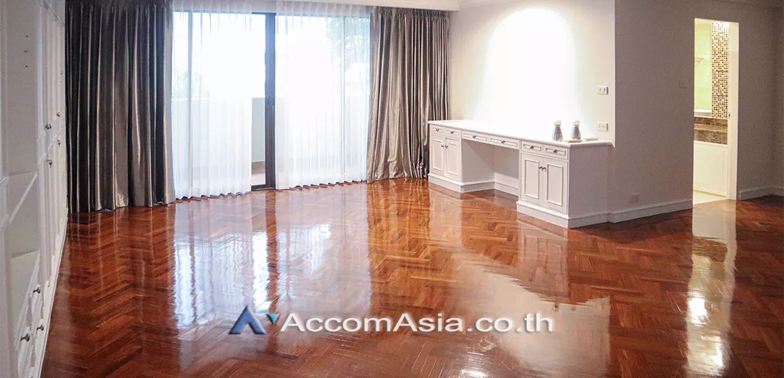  1  3 br Apartment For Rent in Sukhumvit ,Bangkok BTS Asok - MRT Sukhumvit at Perfect for family 1416145