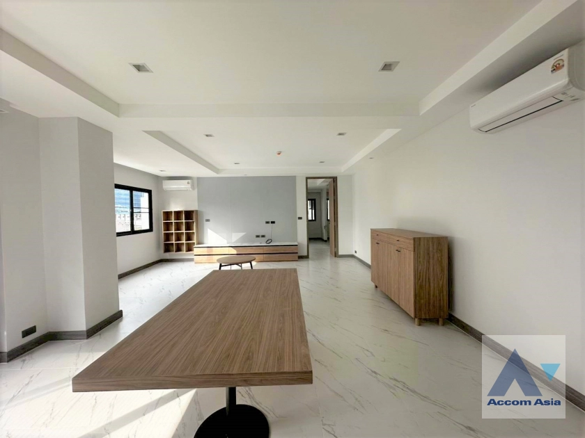5  2 br Apartment For Rent in Sukhumvit ,Bangkok BTS Nana - MRT Sukhumvit at Private Environment Space 1416177