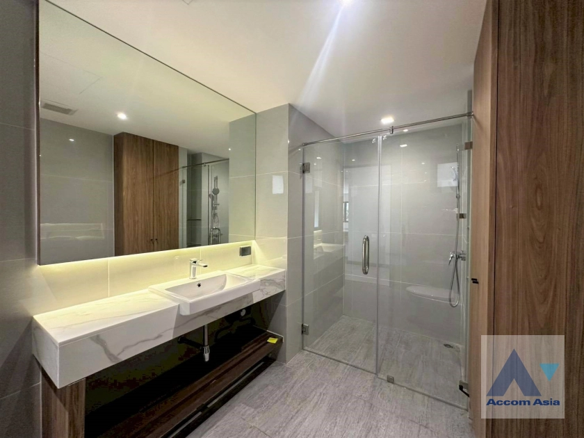 14  2 br Apartment For Rent in Sukhumvit ,Bangkok BTS Nana - MRT Sukhumvit at Private Environment Space 1416177