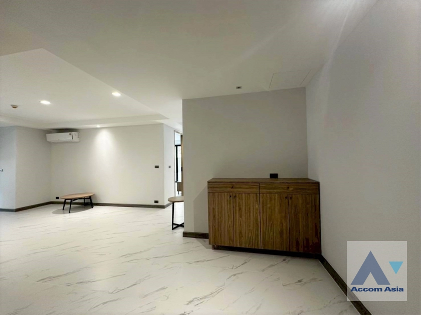 13  2 br Apartment For Rent in Sukhumvit ,Bangkok BTS Nana - MRT Sukhumvit at Private Environment Space 1416177