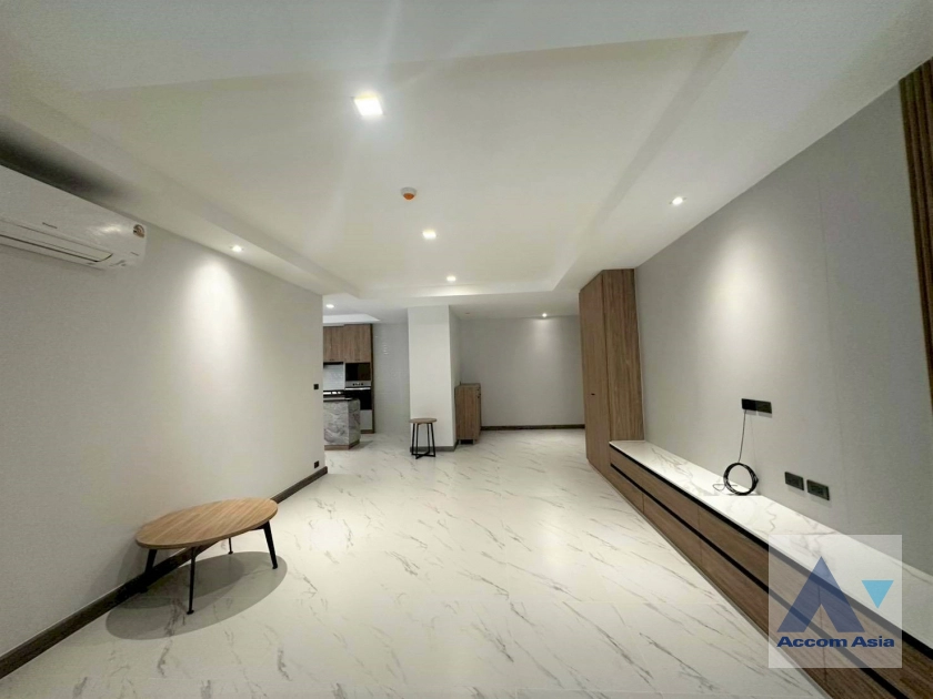  1  2 br Apartment For Rent in Sukhumvit ,Bangkok BTS Nana - MRT Sukhumvit at Private Environment Space 1416177