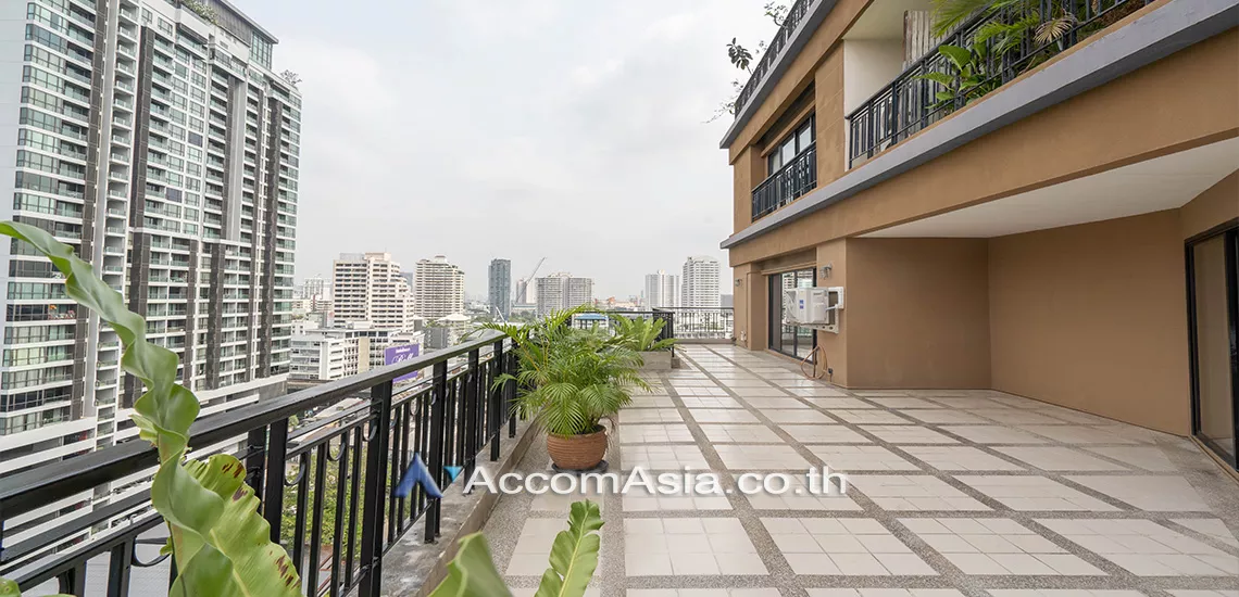 Huge Terrace, Pet friendly |  3 Bedrooms  Apartment For Rent in Sukhumvit, Bangkok  near BTS Phrom Phong (1416178)