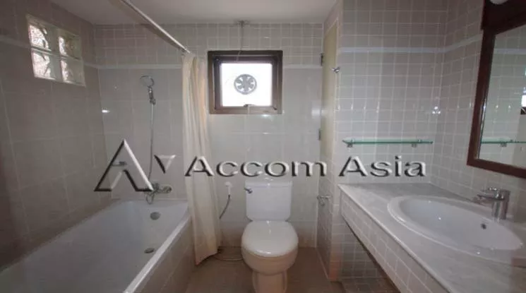 9  2 br Apartment For Rent in Phaholyothin ,Bangkok BTS Ari at Homely Atmosphere - Low Rise 1416196