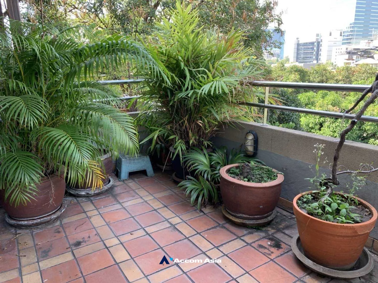 7  3 br Apartment For Rent in Phaholyothin ,Bangkok BTS Ari at Homely Atmosphere - Low Rise 1416197