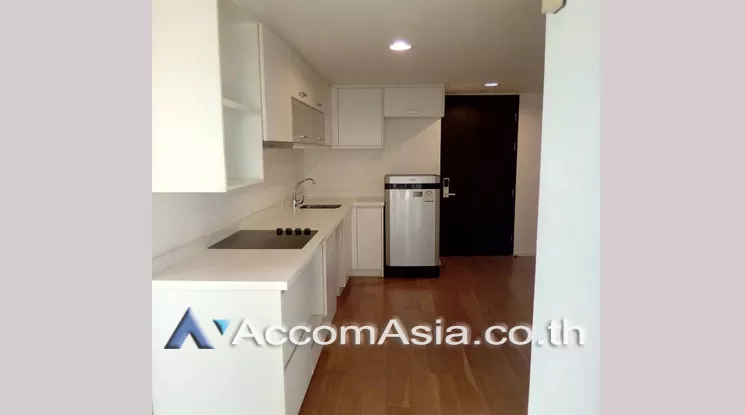 unit 2 Bedrooms  Condominium For Sale in Sukhumvit, Bangkok  near BTS Thong Lo (1516205)