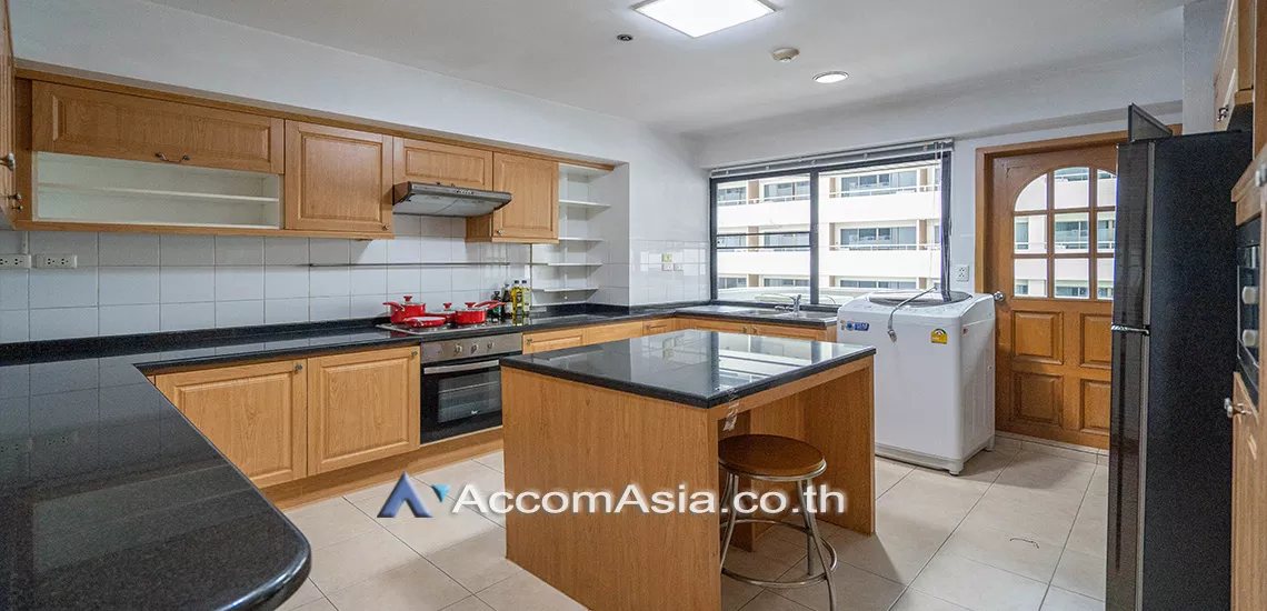4  3 br Apartment For Rent in Sukhumvit ,Bangkok BTS Phrom Phong at High quality of living 1416251