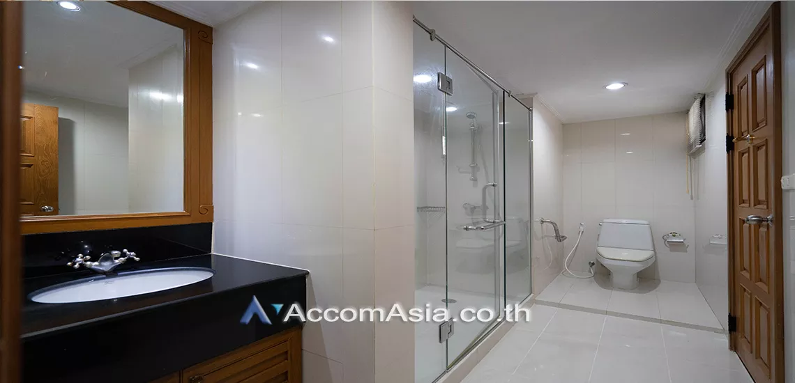 9  3 br Apartment For Rent in Sukhumvit ,Bangkok BTS Phrom Phong at High quality of living 1416251