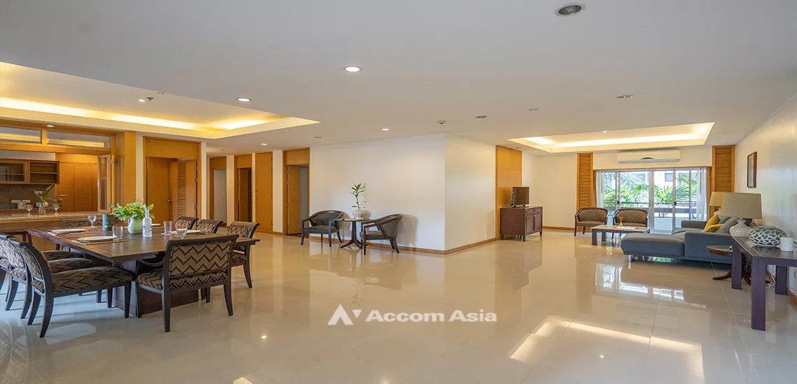 unitPet friendly |  3 Bedrooms  Apartment For Rent in Sathorn, Bangkok  near MRT Lumphini (1416287)