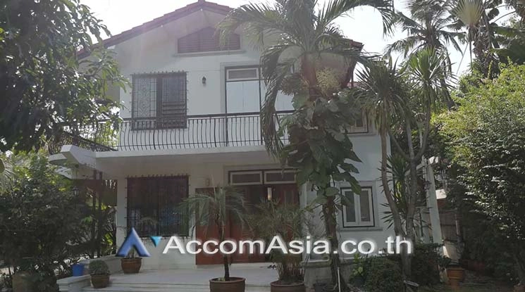 4  3 br House For Rent in Sathorn ,Bangkok  9000503