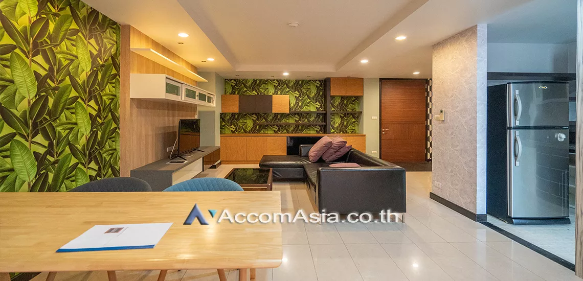  2 Bedrooms  Condominium For Rent & Sale in Sukhumvit, Bangkok  near BTS Ekkamai (1516343)