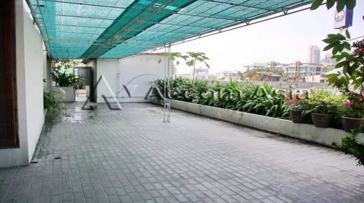 unit 2 Bedrooms  Apartment For Rent in Sukhumvit, Bangkok  near BTS Thong Lo (1416349)