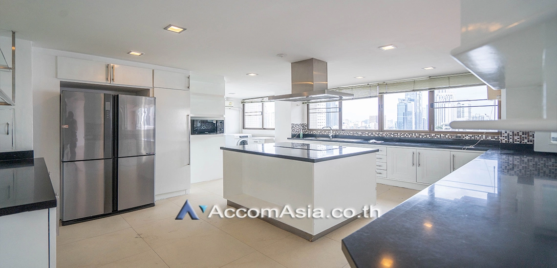 unitBig Balcony, Pet friendly |  4 Bedrooms  Apartment For Rent in Sukhumvit, Bangkok  near BTS Asok - MRT Sukhumvit (1416352)