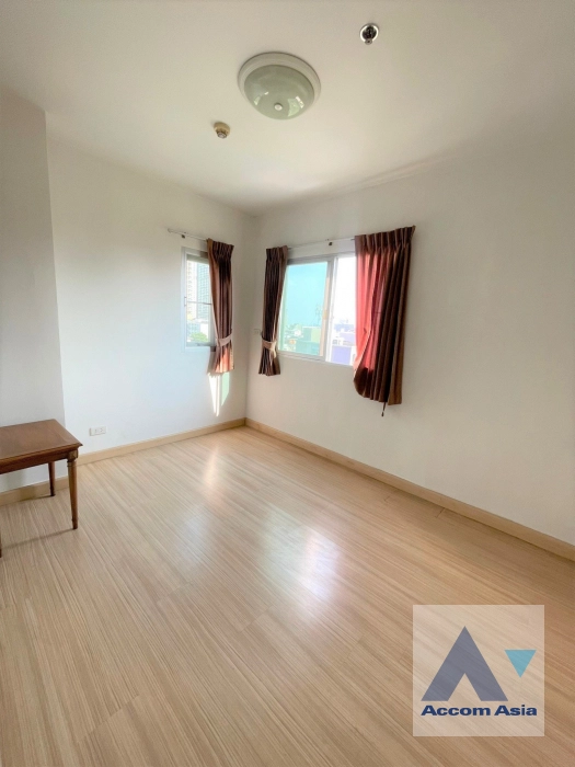 10  3 br Apartment for rent and sale in Sukhumvit ,Bangkok BTS Asok - MRT Sukhumvit at Private and Peaceful 1416366