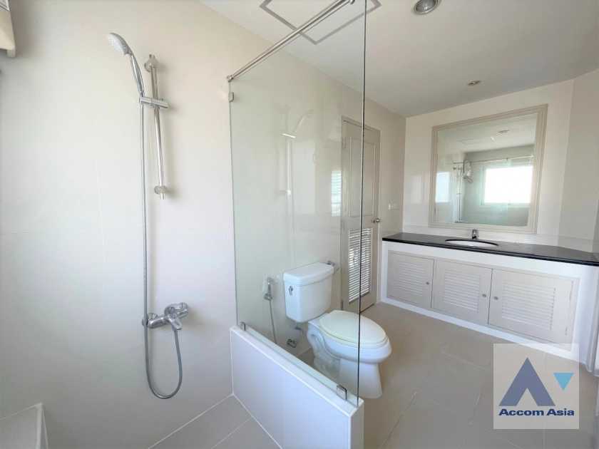 11  3 br Apartment for rent and sale in Sukhumvit ,Bangkok BTS Asok - MRT Sukhumvit at Private and Peaceful 1416366