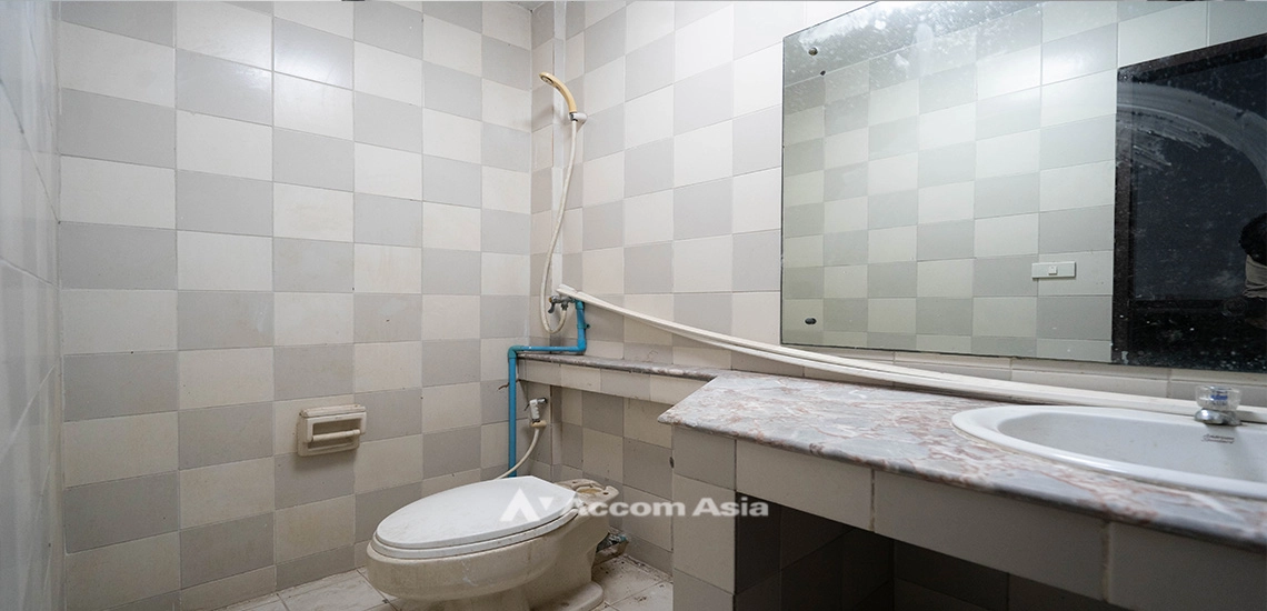 14  4 br Townhouse For Rent in Sukhumvit ,Bangkok BTS Phrom Phong 2516391