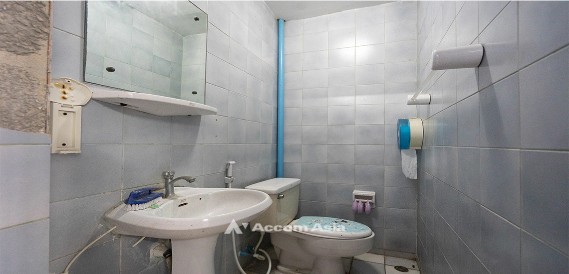 13  4 br Townhouse For Rent in Sukhumvit ,Bangkok BTS Phrom Phong 2516391