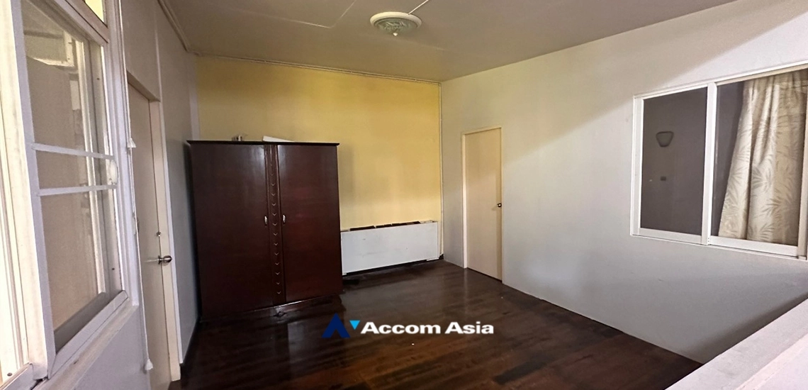 8  3 br House For Rent in Sukhumvit ,Bangkok BTS Phrom Phong 1716395