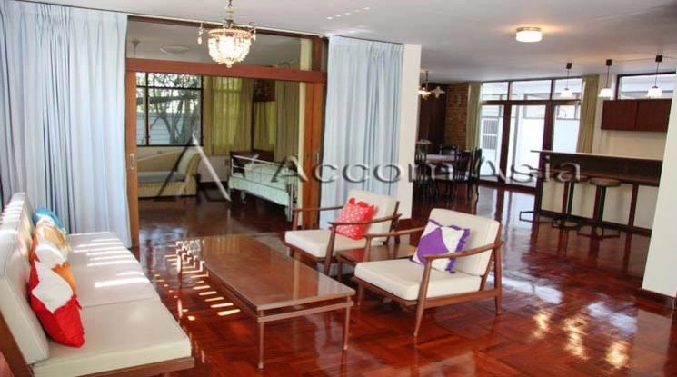  1  4 br House For Rent in Sukhumvit ,Bangkok BTS Ekkamai 1716405