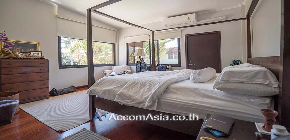 11  5 br House For Rent in Sukhumvit ,Bangkok BTS Ekkamai 90247