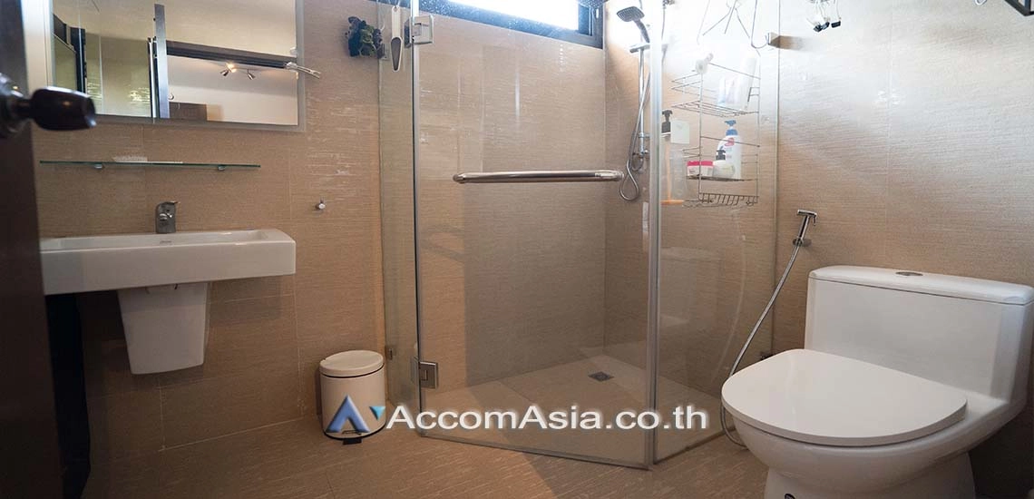 17  5 br House For Rent in Sukhumvit ,Bangkok BTS Ekkamai 90247