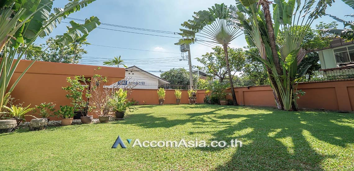 5  5 br House For Rent in Sukhumvit ,Bangkok BTS Ekkamai 90247