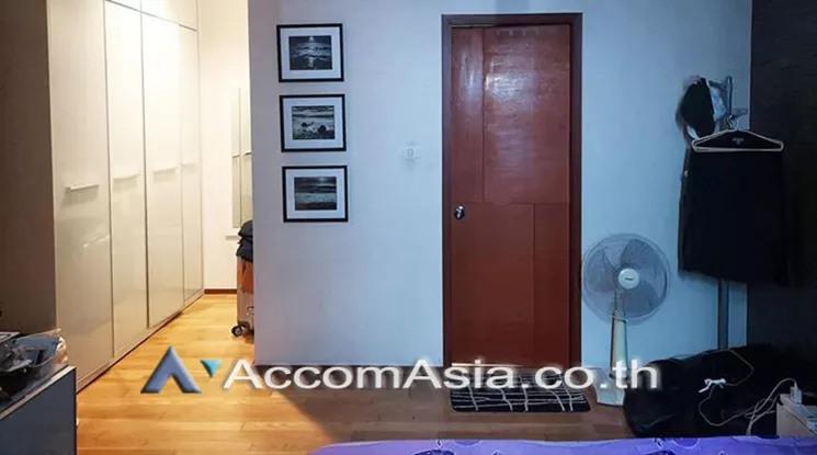 6  2 br Condominium For Sale in Charoen Nakhon ,Bangkok BTS Krung Thon Buri at Villa Sathorn 1416423