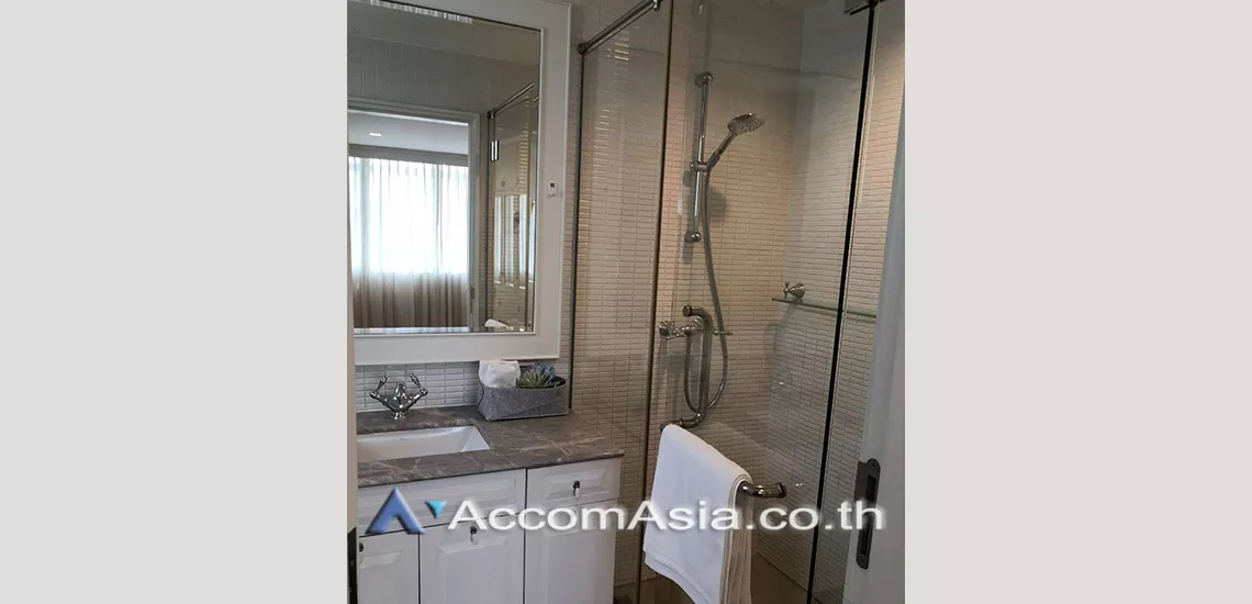 unit 2 Bedrooms  Apartment For Rent in Ploenchit, Bangkok  near BTS Ploenchit (1416427)