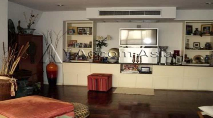 unit 3 Bedrooms  Condominium For Rent & Sale in Sukhumvit, Bangkok  near BTS Asok - MRT Sukhumvit (1516429)