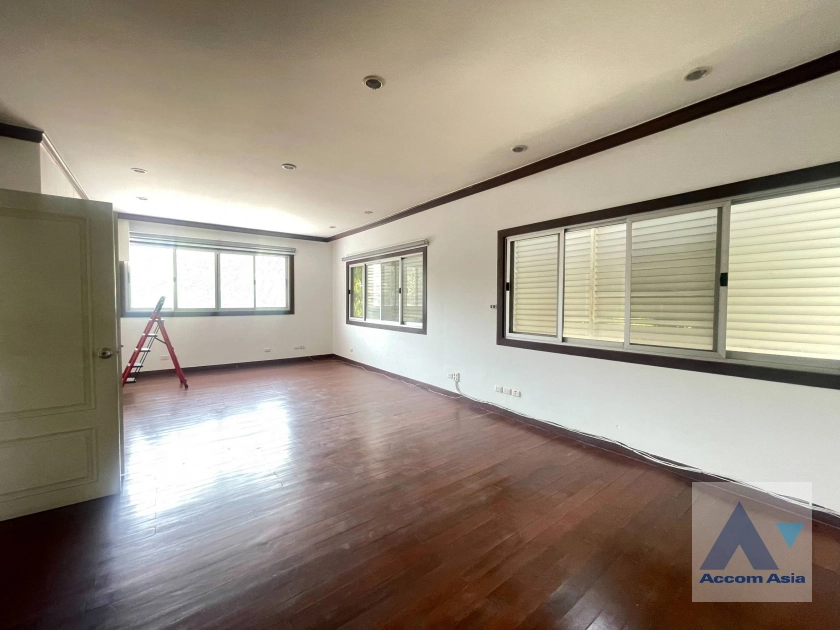 13  3 br House for rent and sale in Sukhumvit ,Bangkok BTS Thong Lo 90248