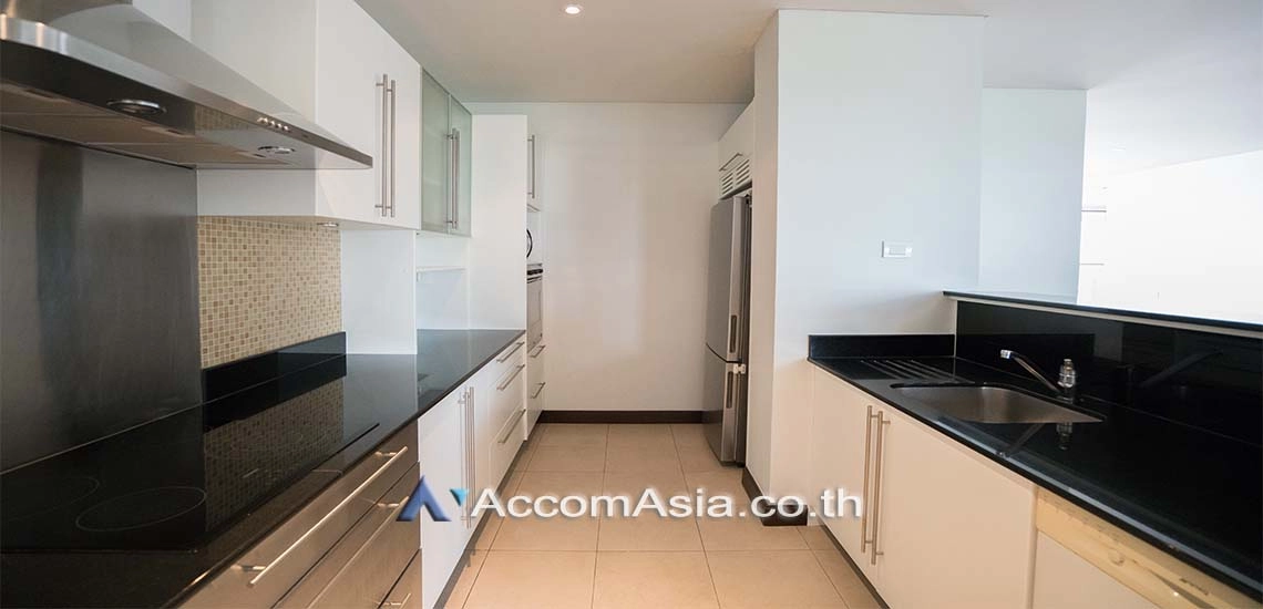 unitPet friendly |  2 Bedrooms  Apartment For Rent in Ploenchit, Bangkok  near BTS Ploenchit - MRT Lumphini (10143)
