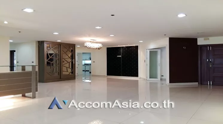  1  3 br Condominium For Rent in Sukhumvit ,Bangkok BTS Nana at Kallista Mansion 1516442