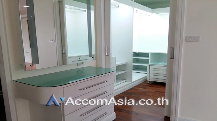 8  3 br Condominium for rent and sale in Sukhumvit ,Bangkok BTS Nana at Kallista Mansion 1516442