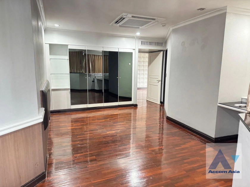 unitPet friendly |  3 Bedrooms  Condominium For Rent & Sale in Sukhumvit, Bangkok  (1516453)