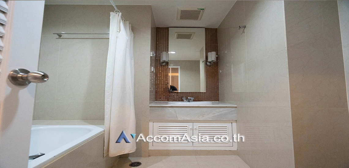 9  2 br Condominium for rent and sale in Sukhumvit ,Bangkok BTS Nana at Lake Green 1516492