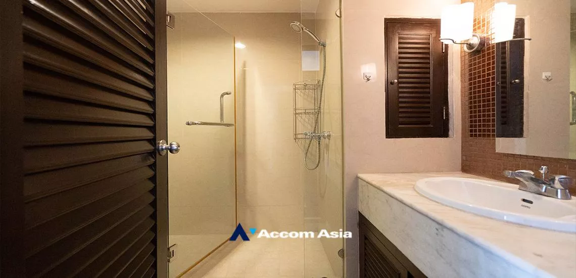 9  2 br Condominium For Rent in Sukhumvit ,Bangkok BTS Nana at Lake Green 1516493