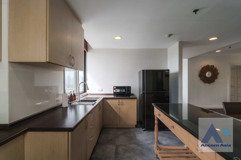 6  2 br Condominium For Rent in Sukhumvit ,Bangkok BTS Nana at Lake Green 1516494