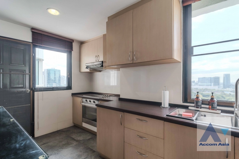 7  2 br Condominium For Rent in Sukhumvit ,Bangkok BTS Nana at Lake Green 1516494