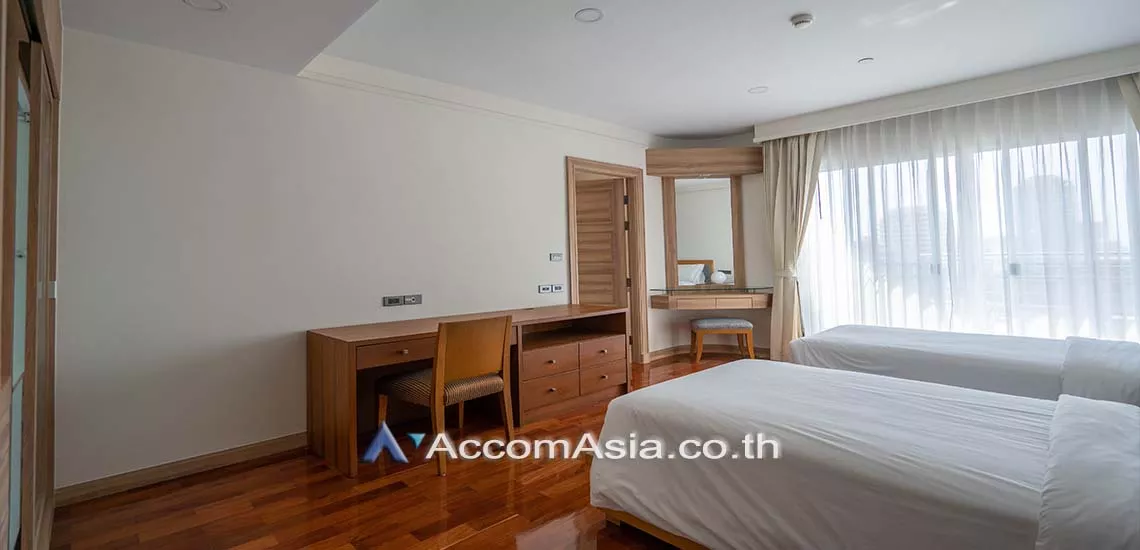 6  3 br Apartment For Rent in Sukhumvit ,Bangkok BTS Nana at Fully Furnished Suites 1416522