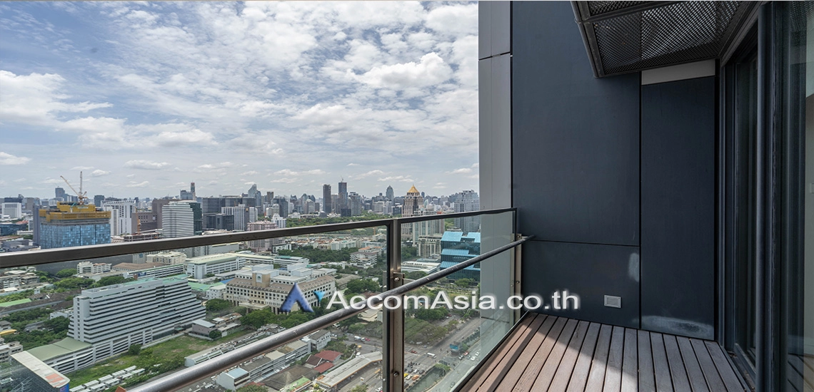 unit 3 Bedrooms  Condominium For Rent in Sathorn, Bangkok  near BTS Chong Nonsi - MRT Lumphini (1516523)