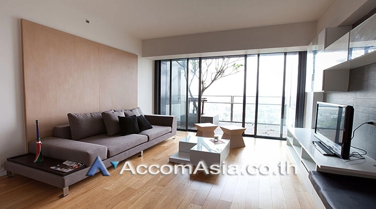 unit 2 Bedrooms  Condominium For Rent & Sale in Sathorn, Bangkok  near BTS Chong Nonsi - MRT Lumphini (1516534)
