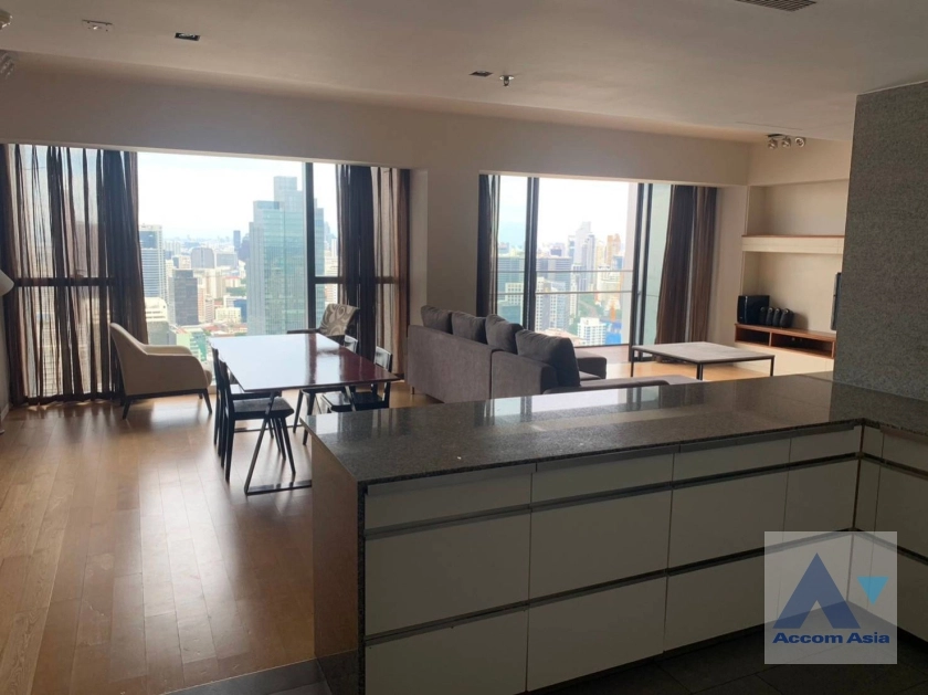 unit Modern condo with city view and full furnishings in Sathorn (1516598)