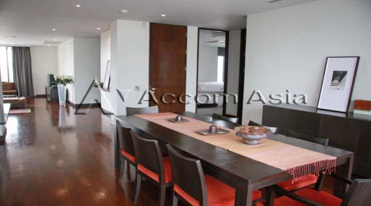 unitPet friendly |  3 Bedrooms  Apartment For Rent in Ploenchit, Bangkok  near BTS Ploenchit - MRT Lumphini (1416607)