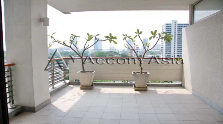 9  3 br Apartment For Rent in Ploenchit ,Bangkok BTS Ploenchit - MRT Lumphini at Modern Retro - 2 Units / floor 1416607