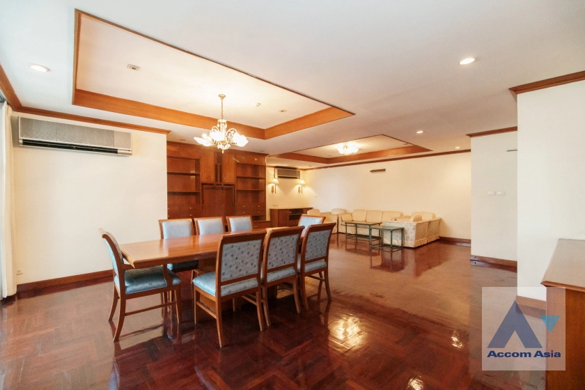  1  3 br Apartment For Rent in Sukhumvit ,Bangkok BTS Asok - MRT Sukhumvit at Suite For Family 1416622