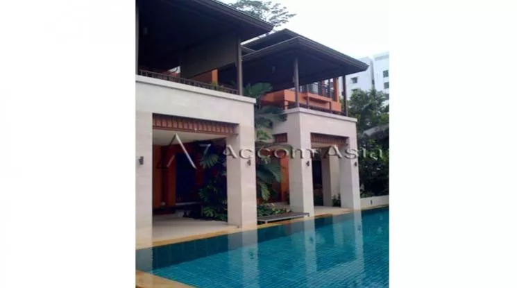  2  4 br House For Rent in Sukhumvit ,Bangkok BTS Thong Lo at Perfect For Family 1816645