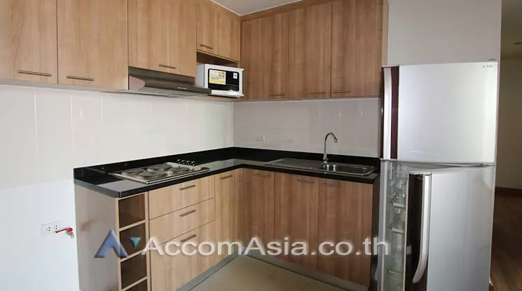 unit 3 Bedrooms  Apartment For Rent in Sukhumvit, Bangkok  near BTS Phrom Phong (1416652)