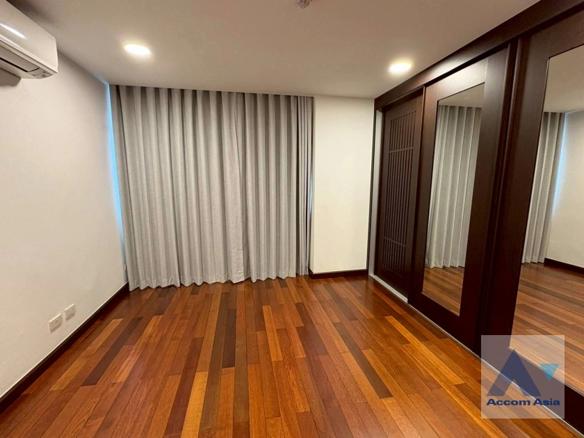 12  3 br Condominium for rent and sale in Sukhumvit ,Bangkok BTS Ekkamai at La Cascade 1516680