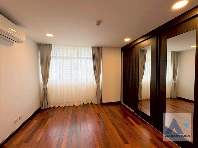 11  3 br Condominium for rent and sale in Sukhumvit ,Bangkok BTS Ekkamai at La Cascade 1516680