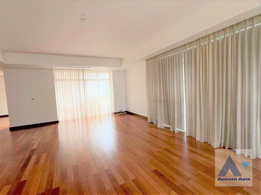 7  3 br Condominium for rent and sale in Sukhumvit ,Bangkok BTS Ekkamai at La Cascade 1516680