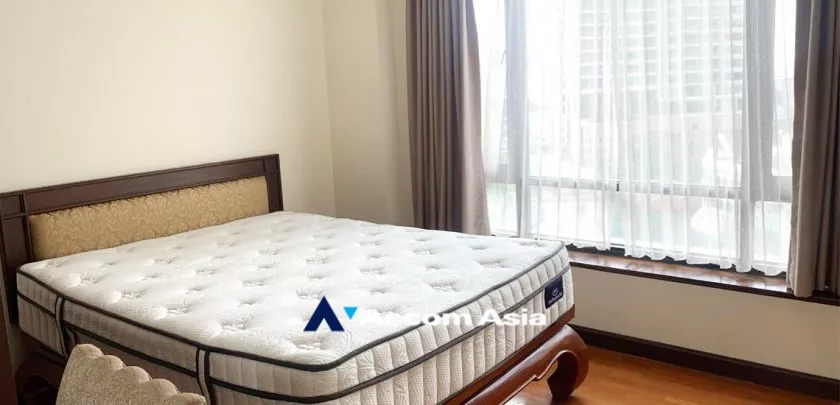 unit 2 Bedrooms  Condominium For Rent in Sathorn, Bangkok  near BTS Chong Nonsi - MRT Lumphini (1516697)